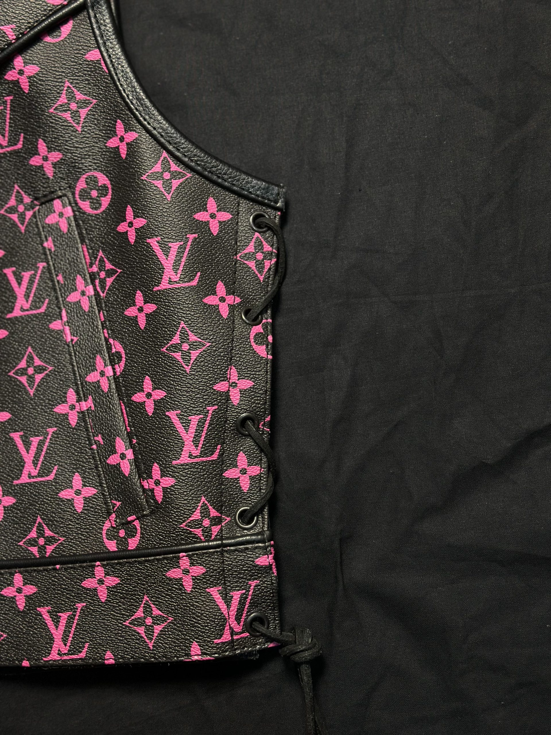 LV Women's Reconstructed Cut - Image 6