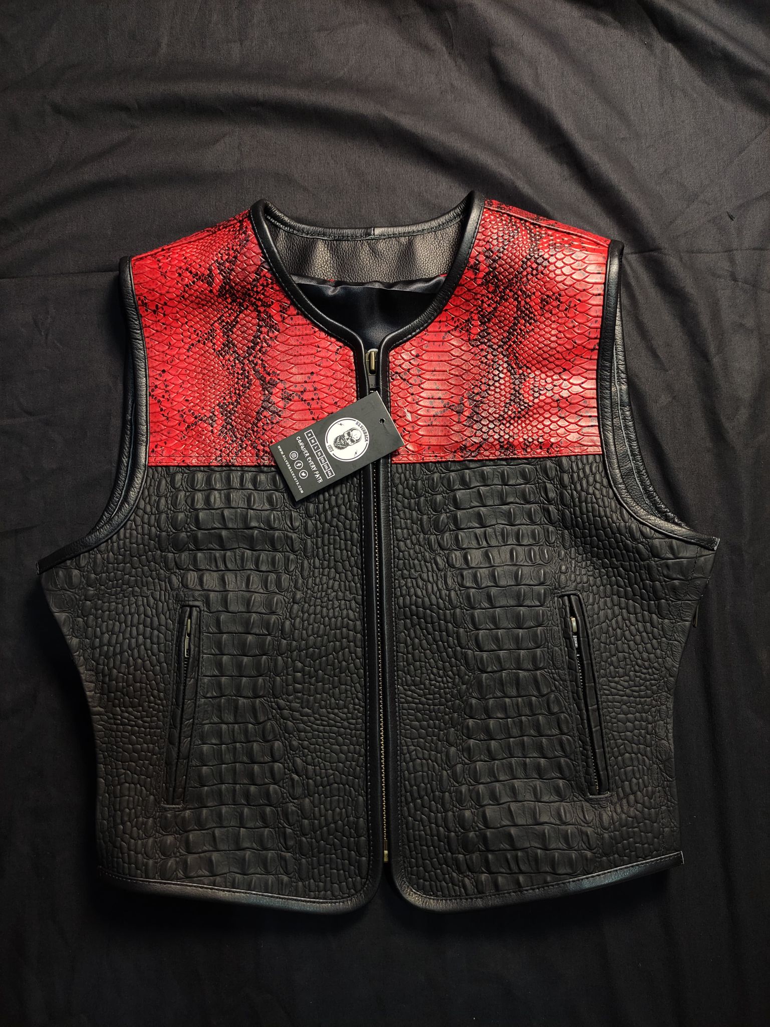 Silverback Red Snake gator Vest
